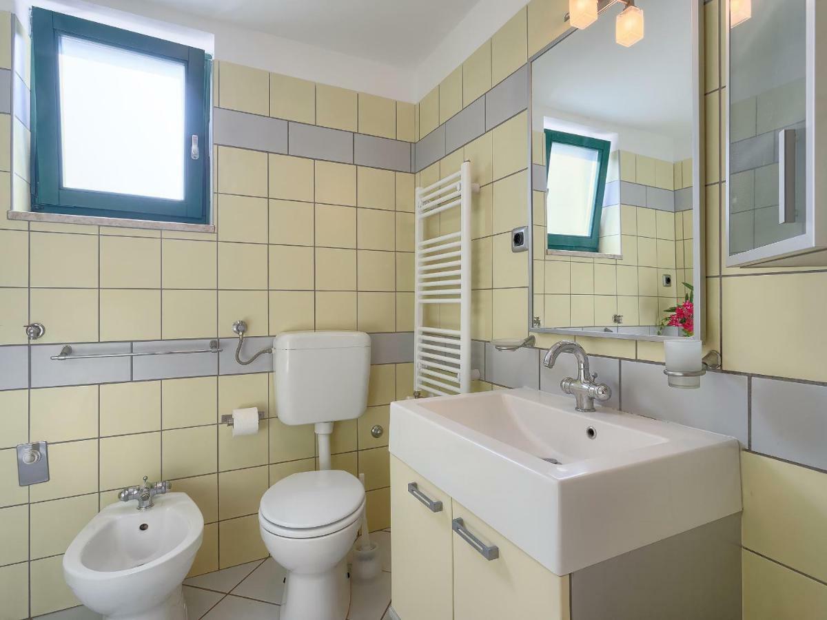 Garden Apartment ปิเยชชานา อูวาลา ภายนอก รูปภาพ